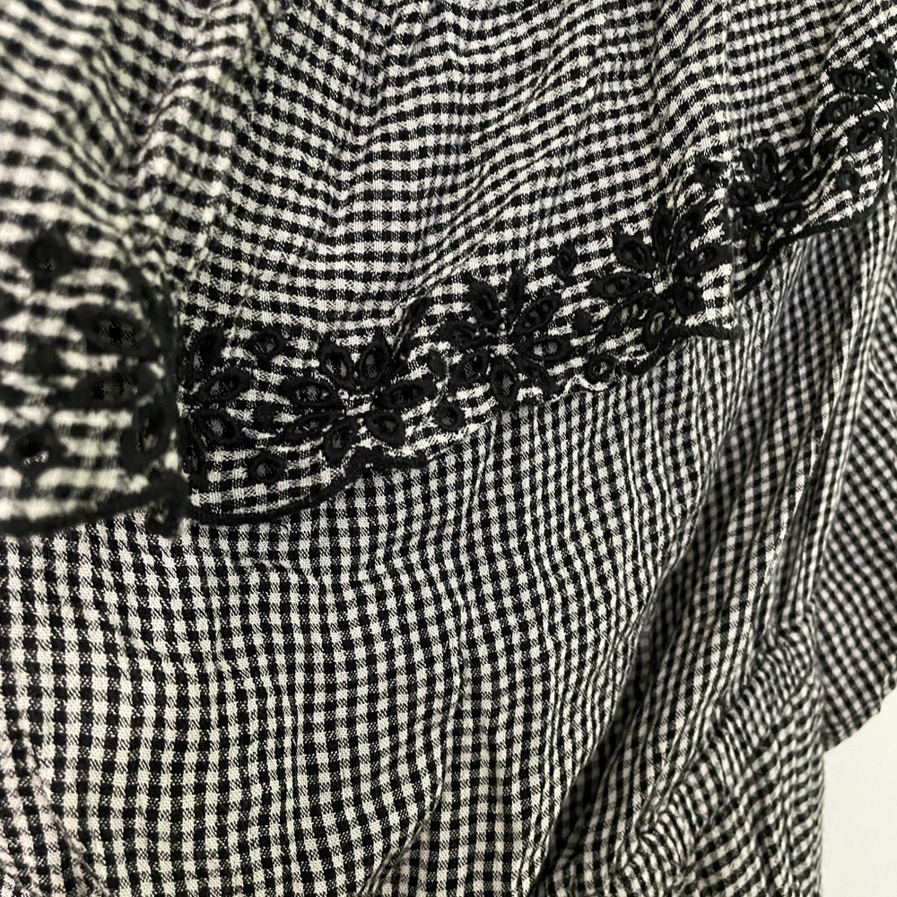gingham puff off the shoulder romper - Picture 3 of 4